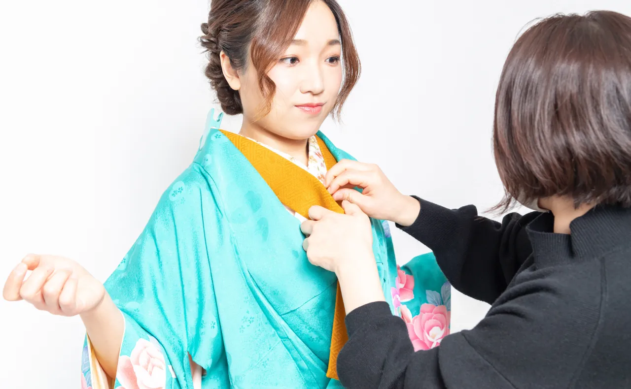 着物は右前で着るのが正しい
