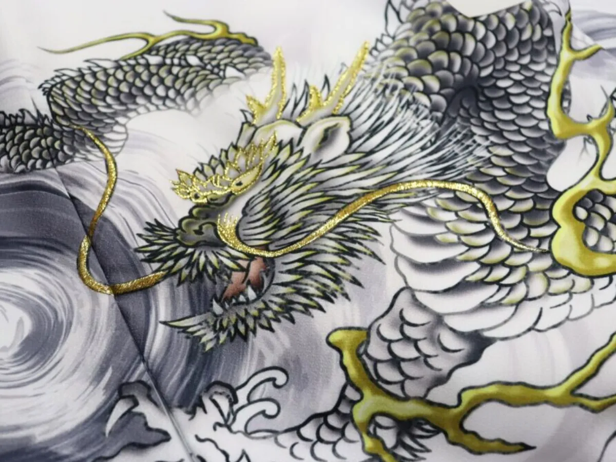 龍(リュウ)